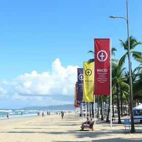 restrição de bandeiras e wind banners na orla